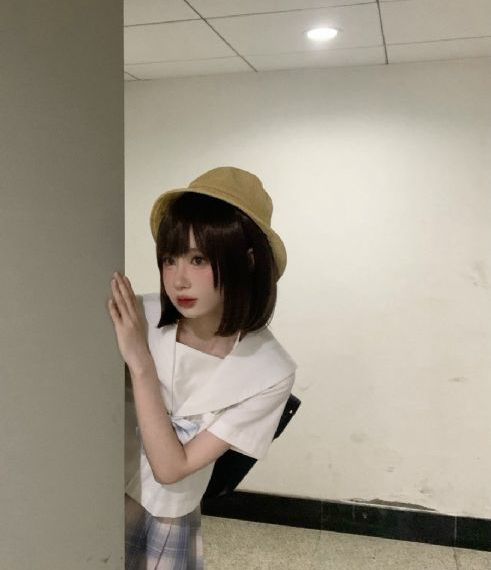 日本熟妇丰满大白屁毛片